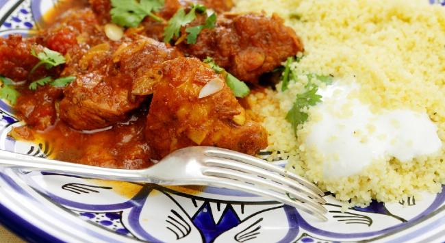 Frango Marroquino com Cuscuz de Sêmola