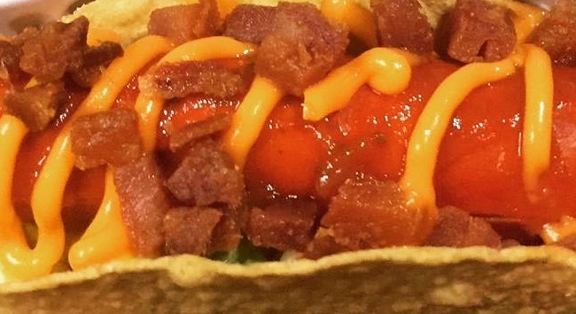 Hot Dog Tacos por Giselle Aparecida Faustino