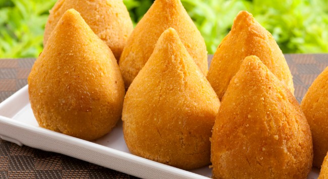 Mini Coxinha de Salsicha