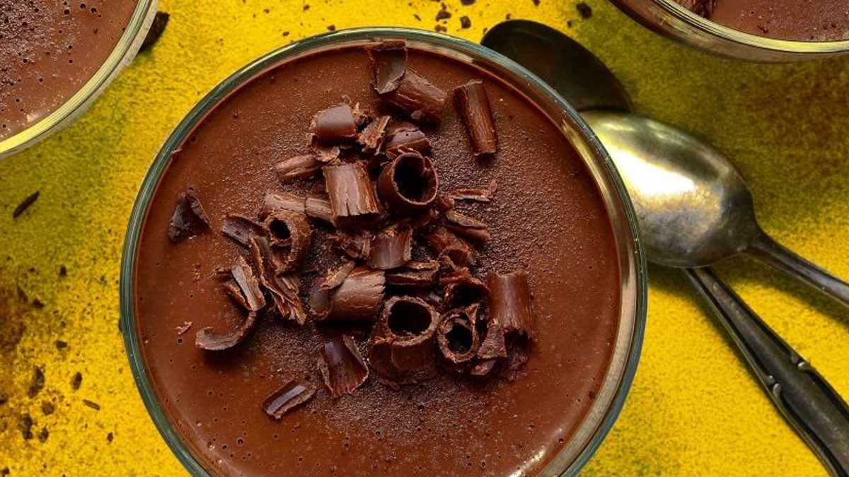 Mousse de chocolate simples no liquidificador: 4 passos para fazer a sobremesa