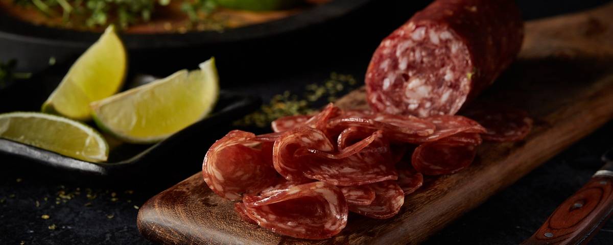 Salaminho x salame italiano: qual a diferença entre eles?