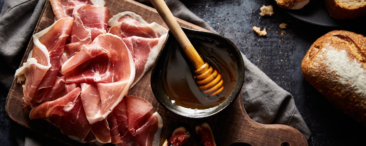 Presunto parma, salame e jamon: dicas para harmonizar frios com bebidas