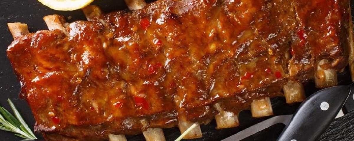 Costelinha barbecue: 10 acompanhamentos saborosos para o prato