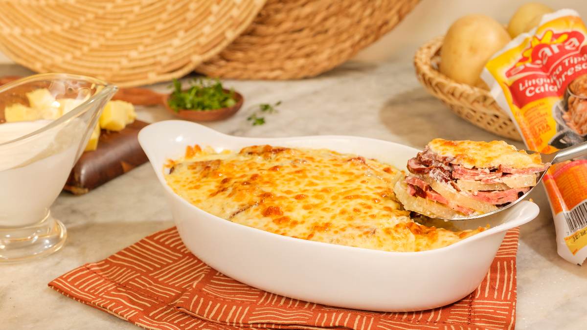 Batata Gratinada com Calabresa