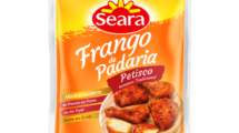 FÍGADO DE FRANGO NA CEBOLA DOURADA 