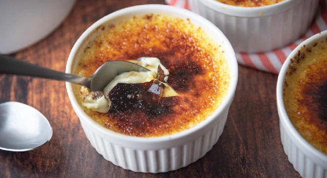 Crème Brûlée de Bacon e Cebola