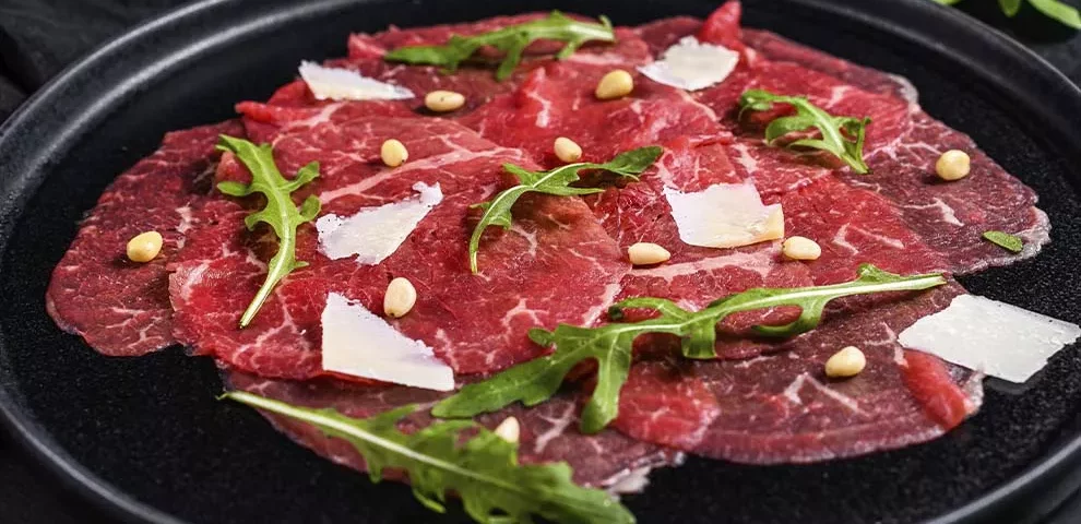 Carpaccio de carne: confira 3 receitas deliciosas