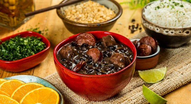 Feijoada com Linguiça e Jerked Beef