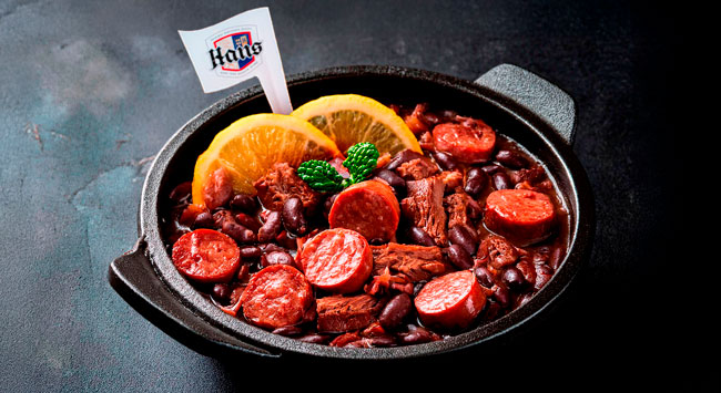 Feijoada com Costela Defumada e Linguiça Calabresa