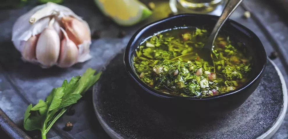 Chimichurri combina com churrasco? Como fazer e mais