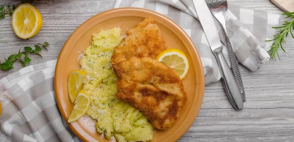 Aprenda a fazer frango empanado com farinha de trigo