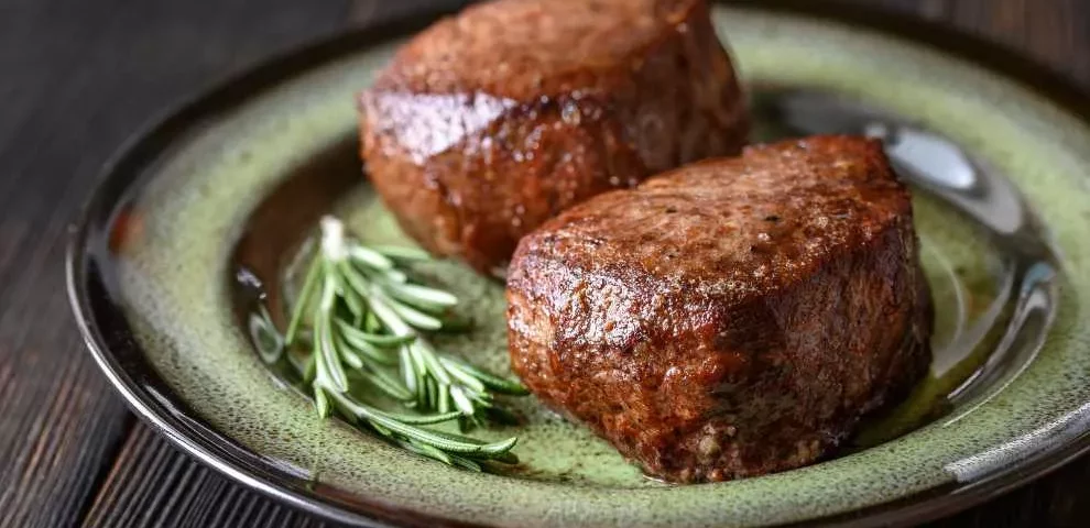 Filé mignon ao forno: veja como manter a carne suculenta