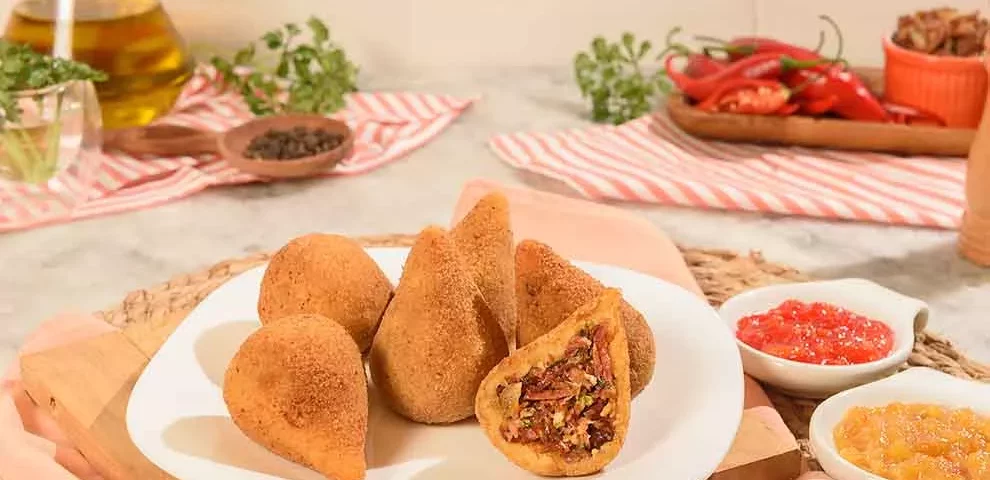 6 receitas de coxinha para fazer em casa e surpreender!