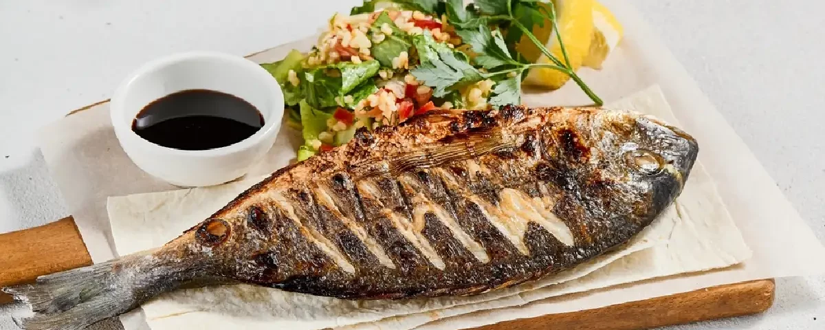 Churrasco de peixe e mais dicas para fazer delícias do mar na brasa