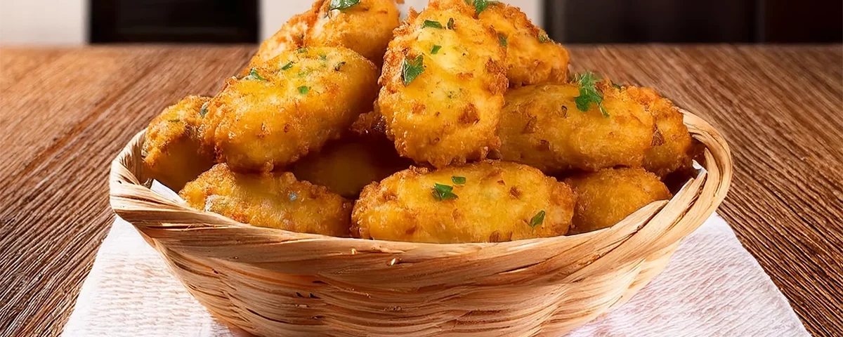 O bolinho de arroz perfeito: crocante por fora e macio por dentro